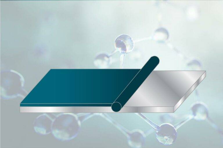Compositions liquides à base de liquides ioniques pour la protection de pièces en lithium métal, méthodes de revêtement et de polymérisation associées et système de stockage électrochimique